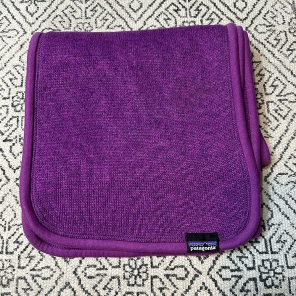 Patagonia Better Sweater purple fleece scarf 🧣